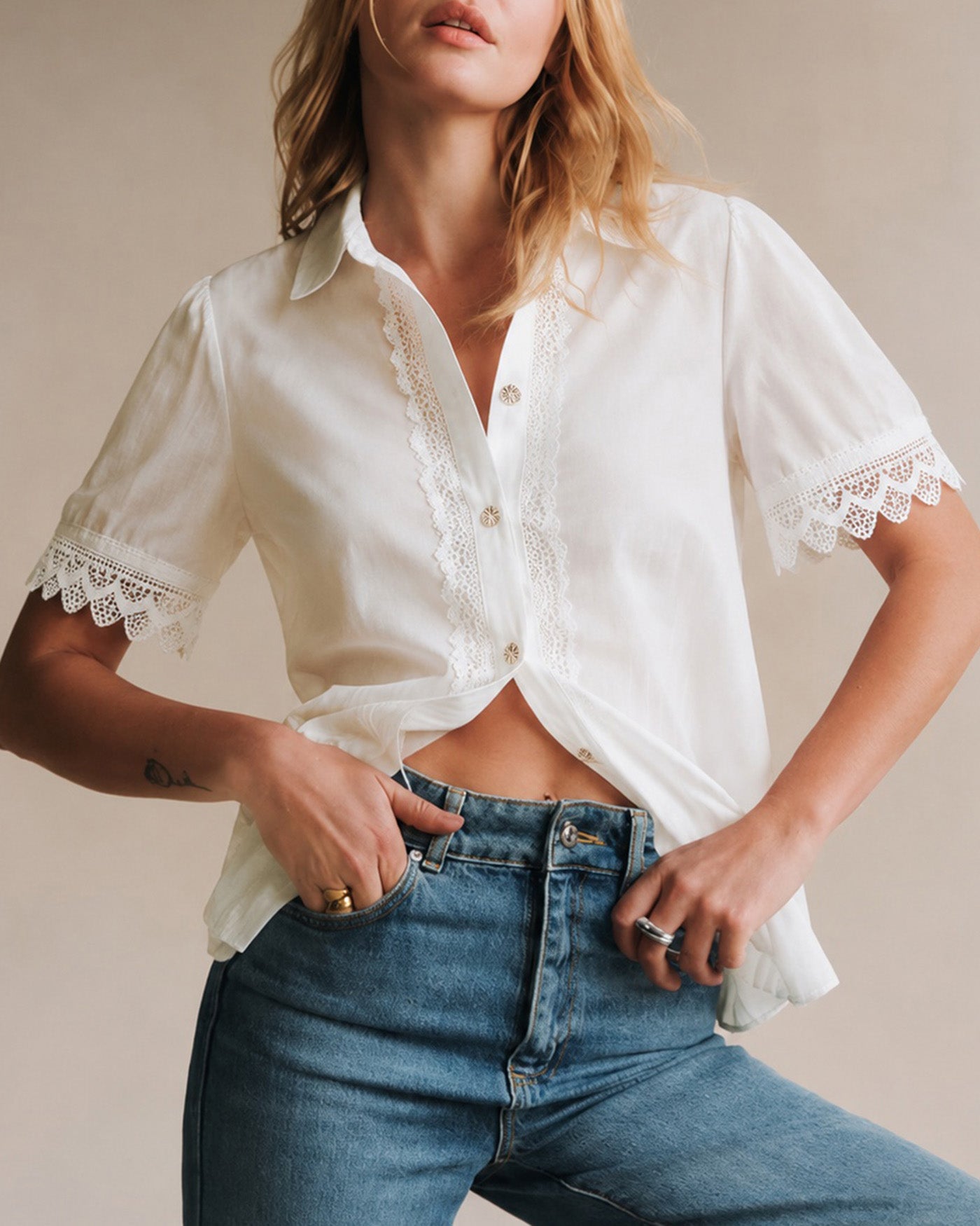 White Collar Splicing Button Shirt